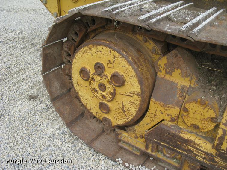 image for item DC2259 2003 Caterpillar 953C track loader