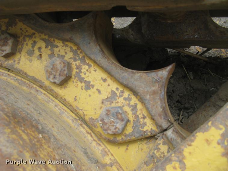 image for item DC2259 2003 Caterpillar 953C track loader