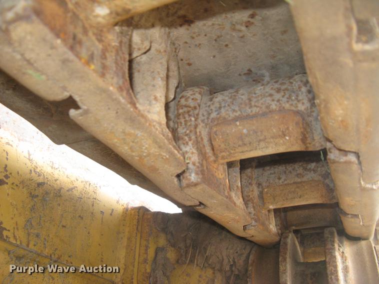 image for item DC2259 2003 Caterpillar 953C track loader