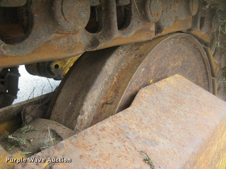 image for item DC2259 2003 Caterpillar 953C track loader