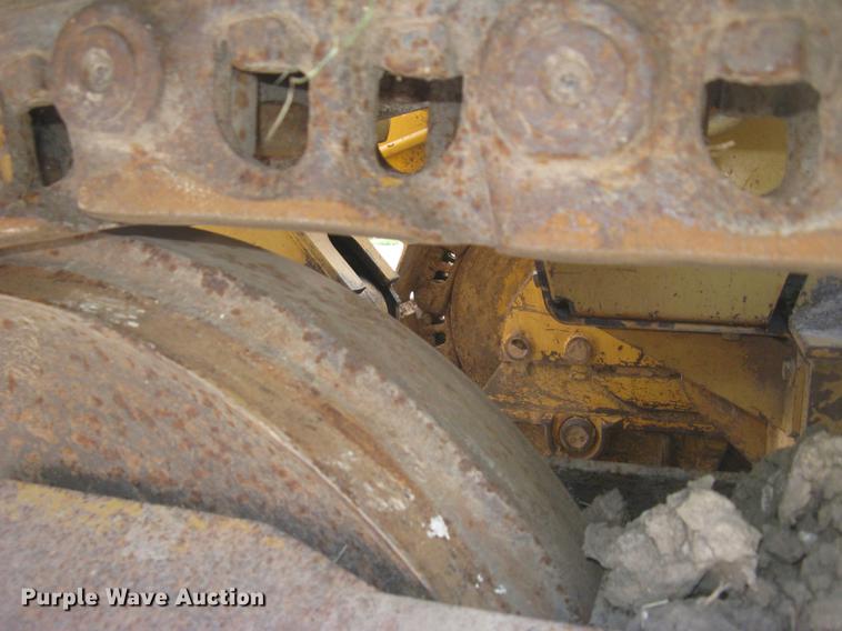 image for item DC2259 2003 Caterpillar 953C track loader