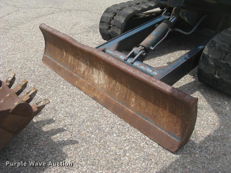 image for item DC2260 Yanmar B27-1 mini excavator