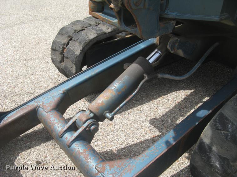 image for item DC2260 Yanmar B27-1 mini excavator