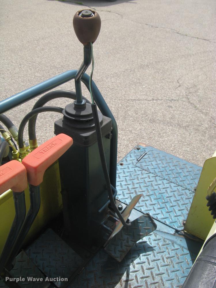 image for item DC2260 Yanmar B27-1 mini excavator