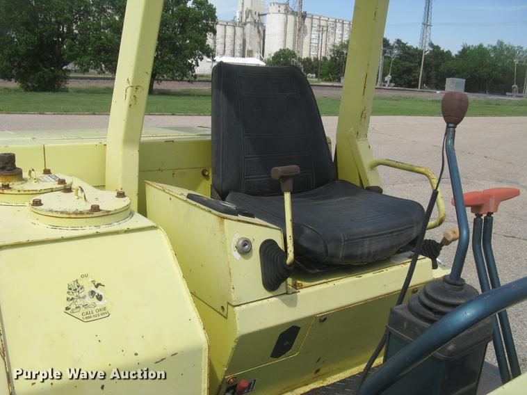 image for item DC2260 Yanmar B27-1 mini excavator