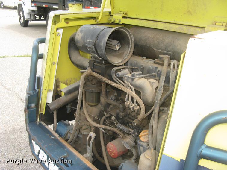 image for item DC2260 Yanmar B27-1 mini excavator