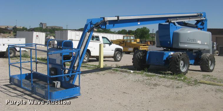 image for item DC2263 2003 Genie Z-80/60 boom lift
