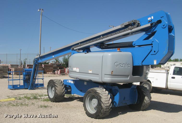 image for item DC2263 2003 Genie Z-80/60 boom lift