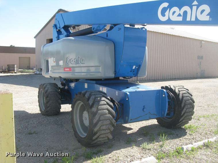 image for item DC2263 2003 Genie Z-80/60 boom lift