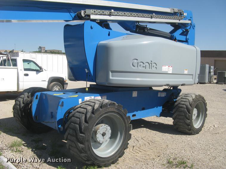 image for item DC2263 2003 Genie Z-80/60 boom lift