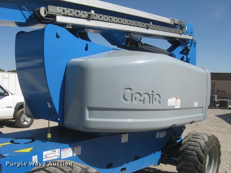 image for item DC2263 2003 Genie Z-80/60 boom lift