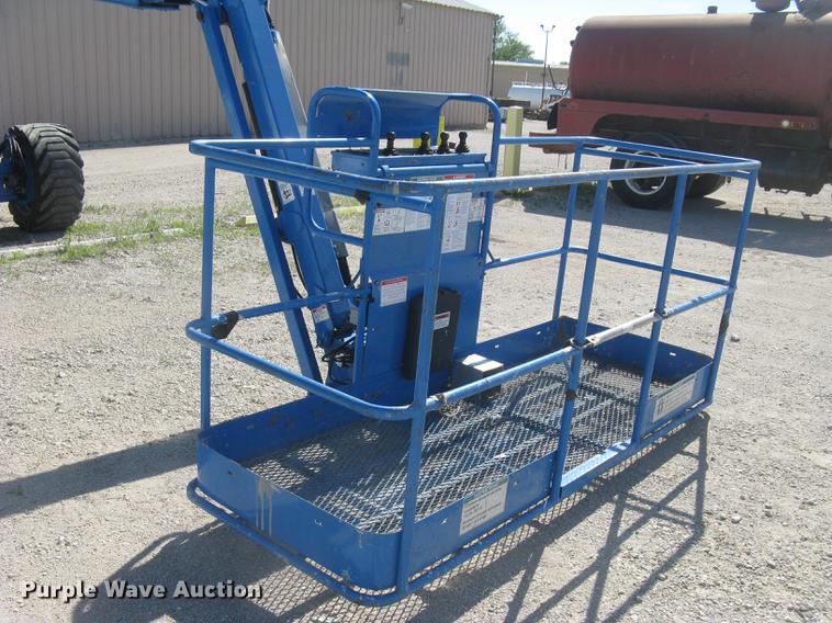 image for item DC2263 2003 Genie Z-80/60 boom lift