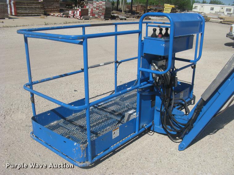 image for item DC2263 2003 Genie Z-80/60 boom lift