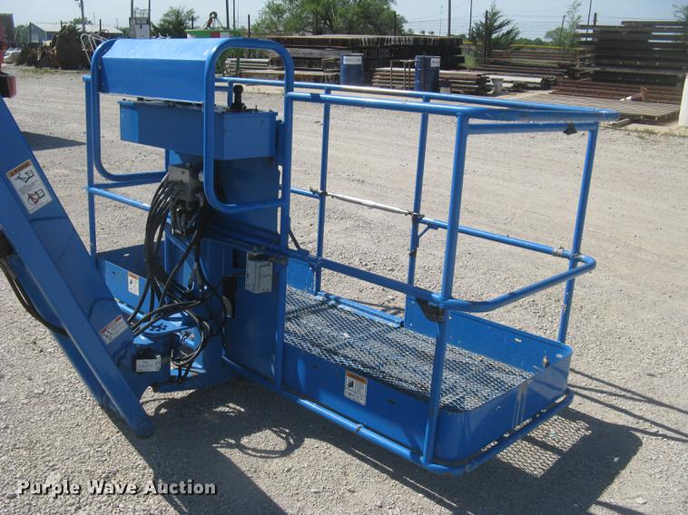 image for item DC2263 2003 Genie Z-80/60 boom lift