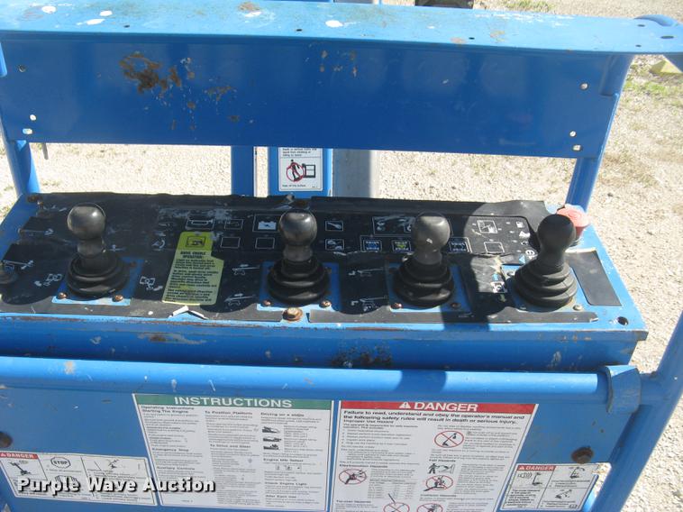 image for item DC2263 2003 Genie Z-80/60 boom lift