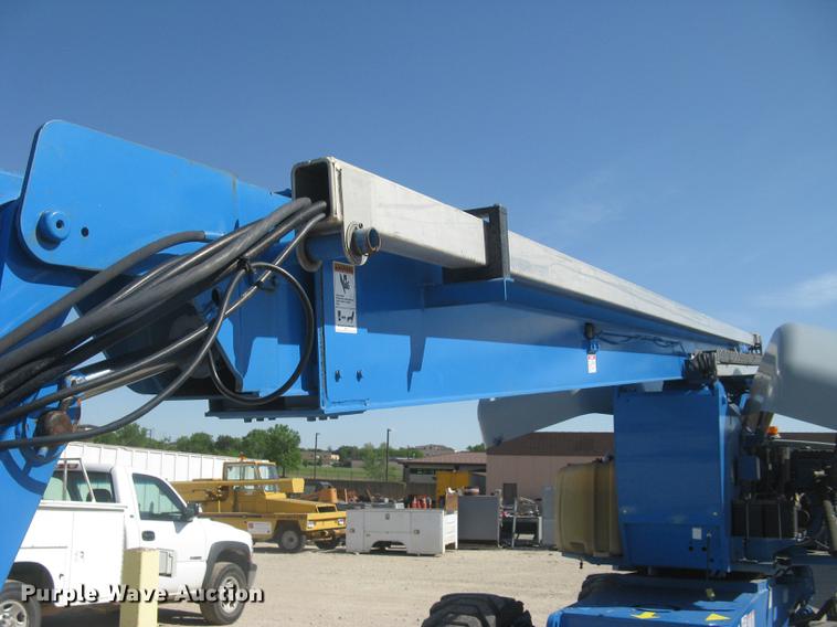 image for item DC2263 2003 Genie Z-80/60 boom lift