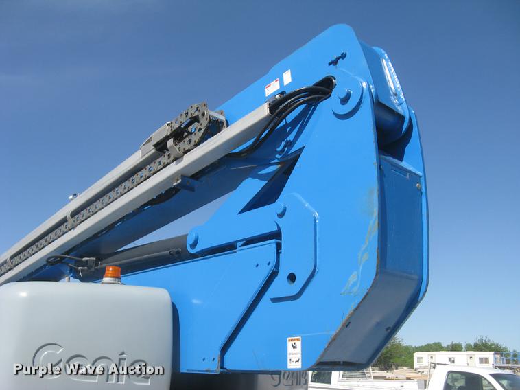 image for item DC2263 2003 Genie Z-80/60 boom lift