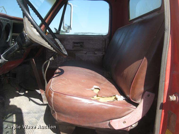 image for item DC2264 1978 GMC Sierra 6500 tank truck