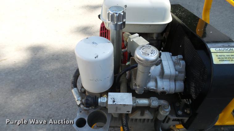 image for item DC4196 Benron Equipment stucco sprayer