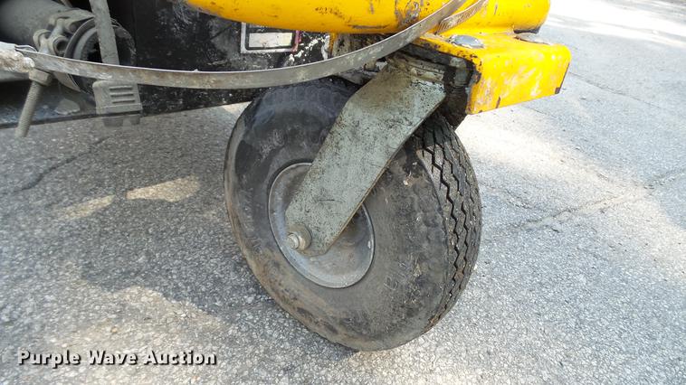 image for item DC4196 Benron Equipment stucco sprayer