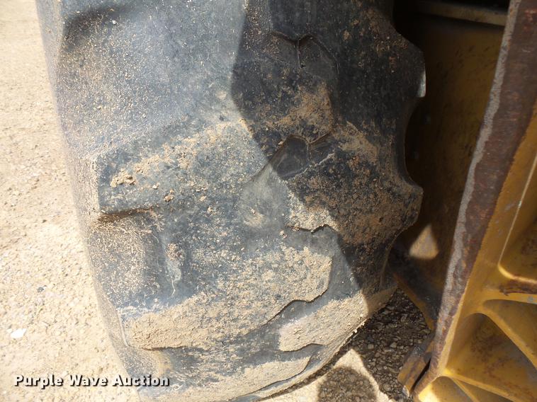 image for item DC4726 1999 Caterpillar 416C backhoe