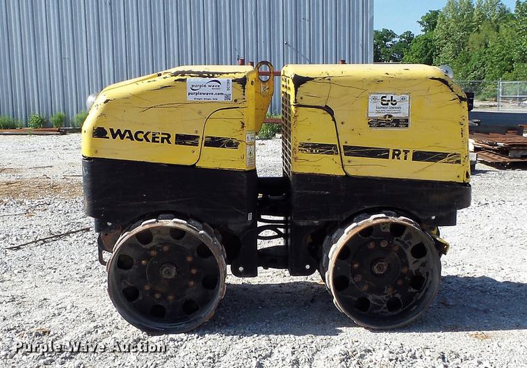 image for item DC7260 2007 Wacker RT vibratory trench compactor