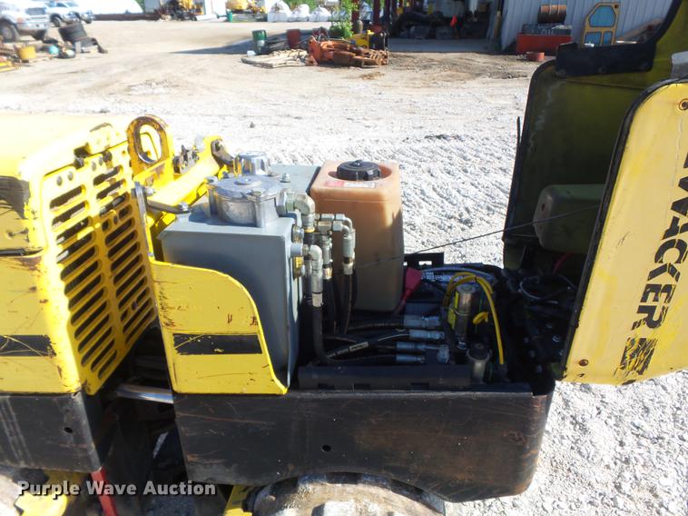 image for item DC7260 2007 Wacker RT vibratory trench compactor
