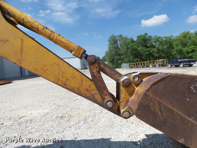image for item DC7261 1990 John Deere 710C backhoe