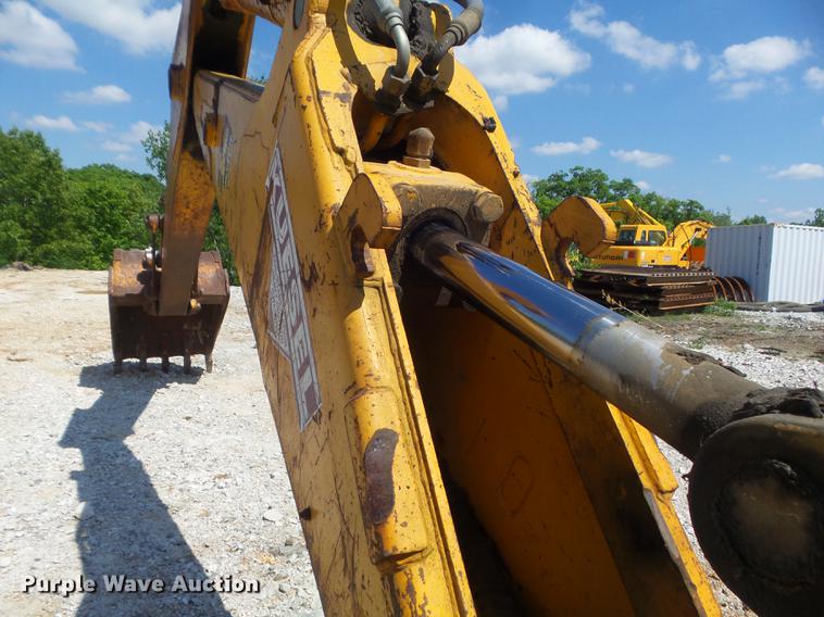 image for item DC7261 1990 John Deere 710C backhoe