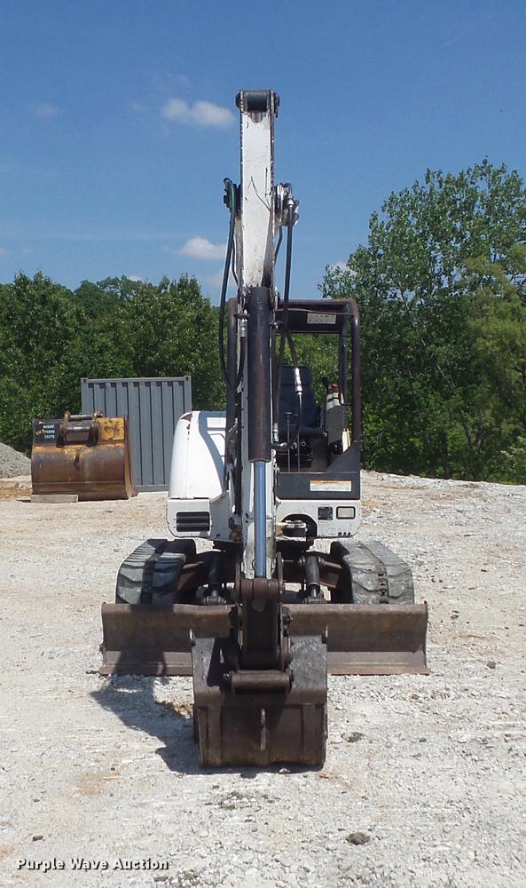 image for item DC7263 2006 Bobcat 341G min excavator
