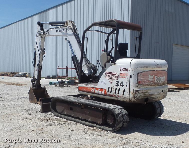 image for item DC7263 2006 Bobcat 341G min excavator