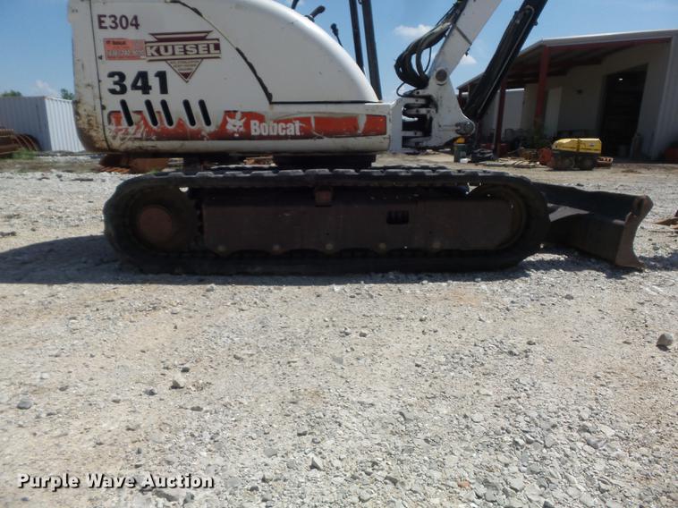 image for item DC7263 2006 Bobcat 341G min excavator