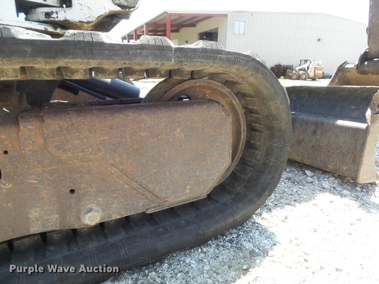 image for item DC7263 2006 Bobcat 341G min excavator