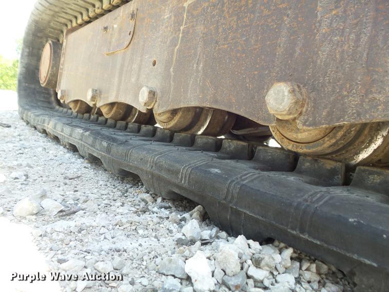 image for item DC7263 2006 Bobcat 341G min excavator