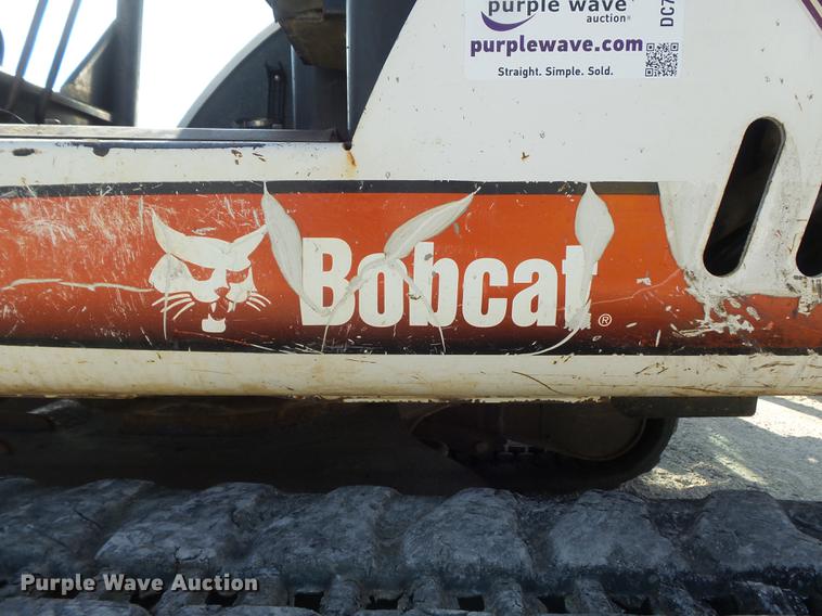 image for item DC7263 2006 Bobcat 341G min excavator