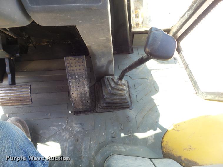 image for item DC7264 1999 Caterpillar 416C backhoe