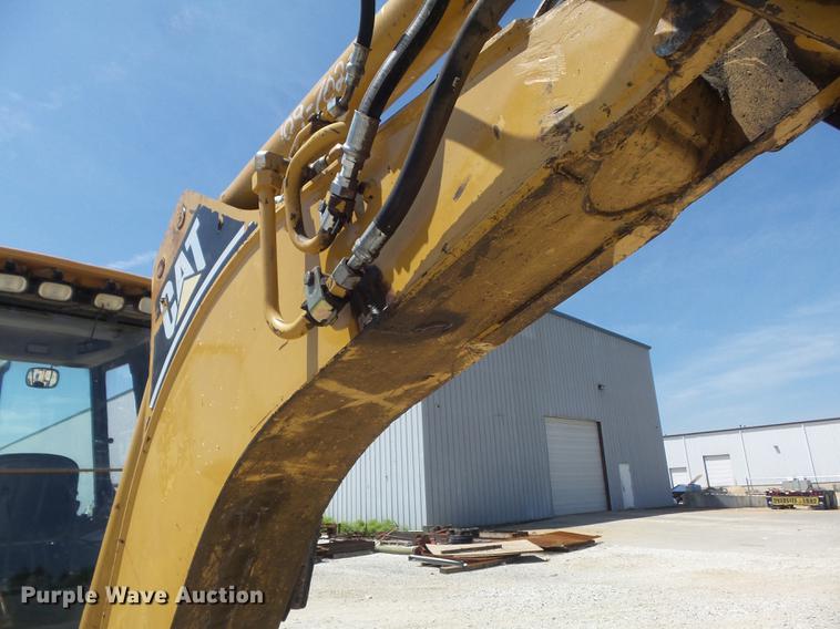 image for item DC7264 1999 Caterpillar 416C backhoe