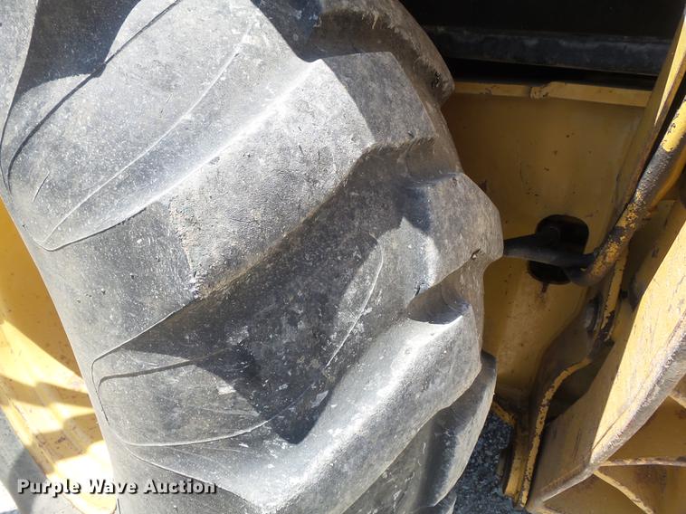image for item DC7264 1999 Caterpillar 416C backhoe