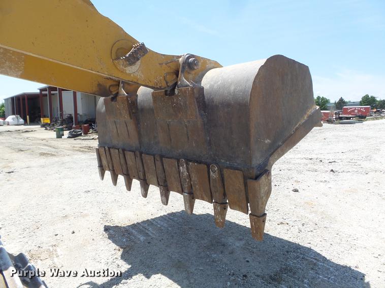 image for item DC7265 1997 Caterpillar 963B LGP track loader