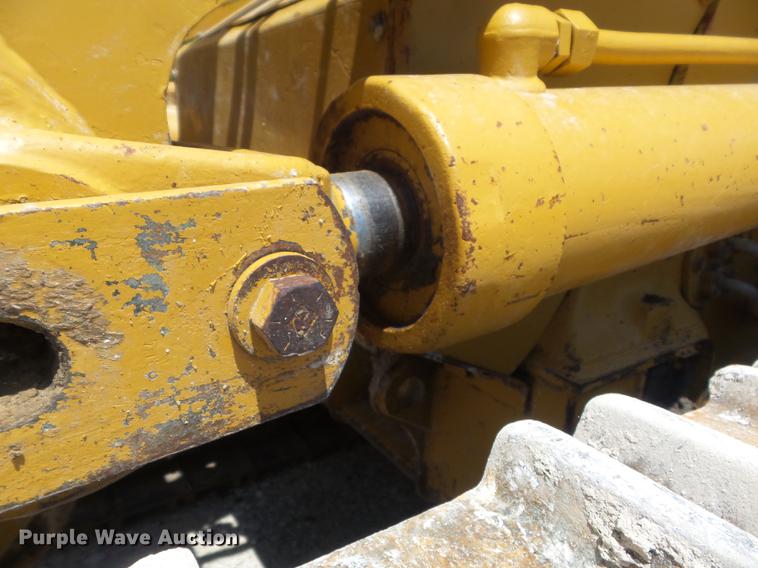 image for item DC7265 1997 Caterpillar 963B LGP track loader