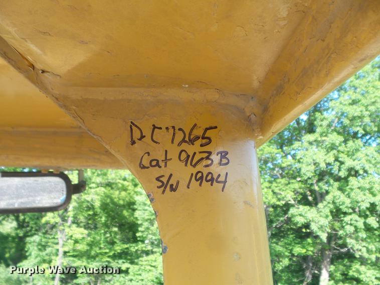image for item DC7265 1997 Caterpillar 963B LGP track loader