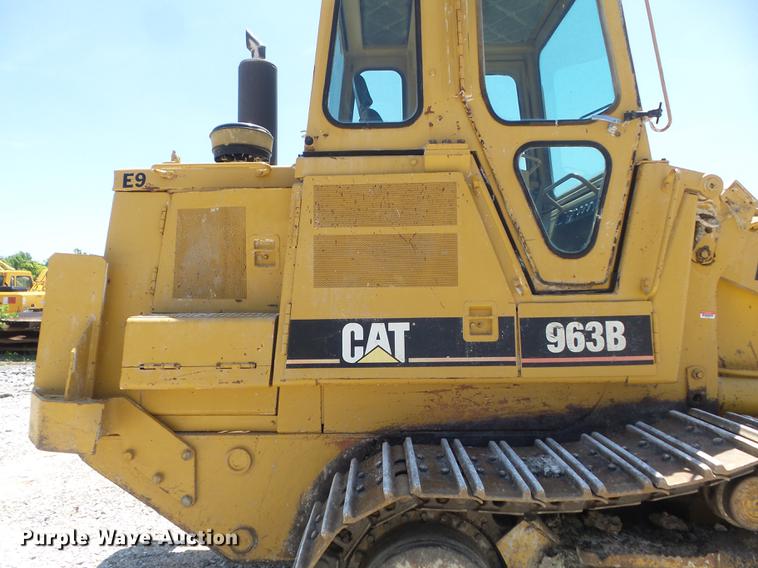 image for item DC7265 1997 Caterpillar 963B LGP track loader