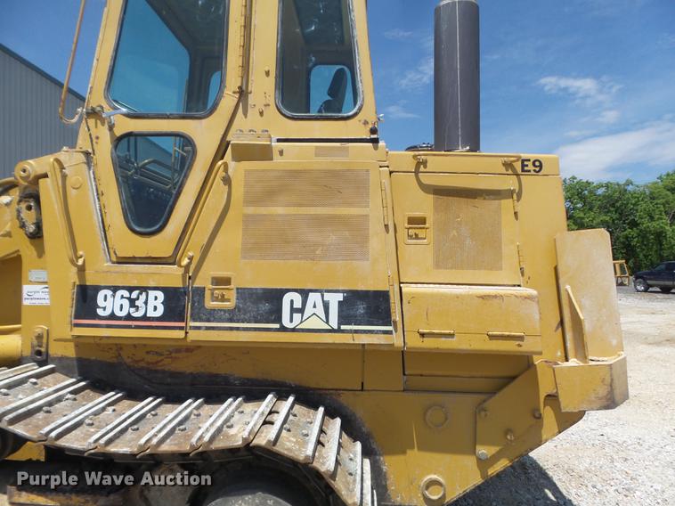 image for item DC7265 1997 Caterpillar 963B LGP track loader