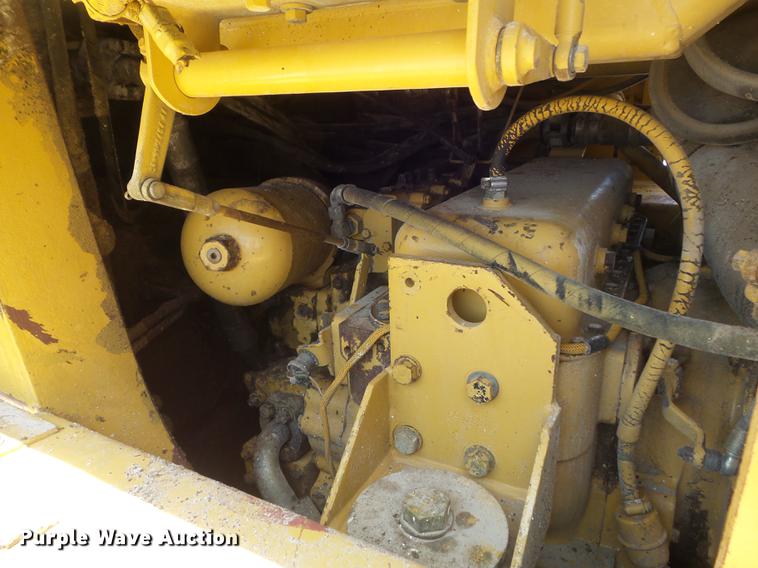 image for item DC7265 1997 Caterpillar 963B LGP track loader
