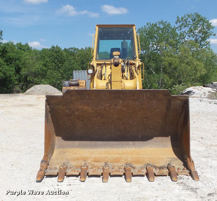 image for item DC7266 1998 Caterpillar 963B LGP track loader