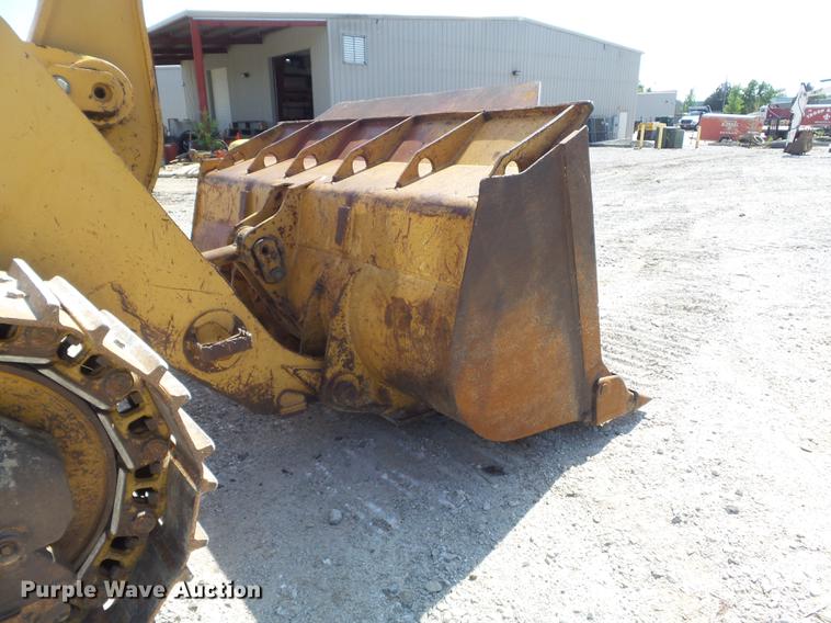 image for item DC7266 1998 Caterpillar 963B LGP track loader