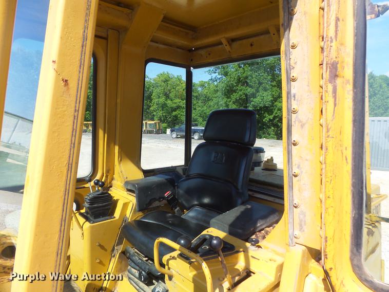 image for item DC7266 1998 Caterpillar 963B LGP track loader