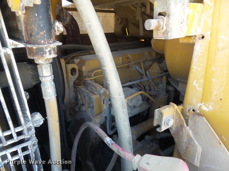 image for item DC7266 1998 Caterpillar 963B LGP track loader