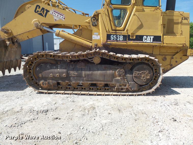 image for item DC7266 1998 Caterpillar 963B LGP track loader