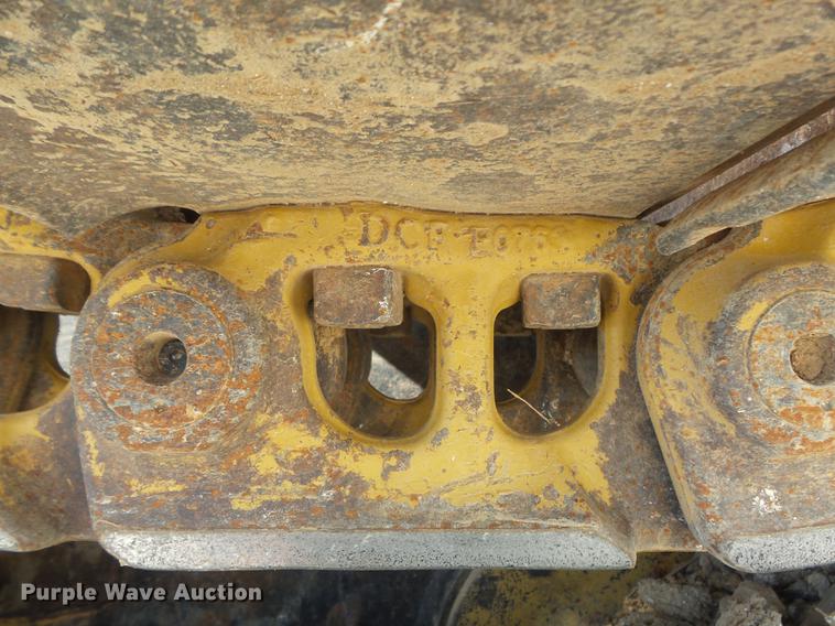 image for item DC7266 1998 Caterpillar 963B LGP track loader